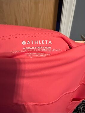 Athleta coral workout tights with stash pocket